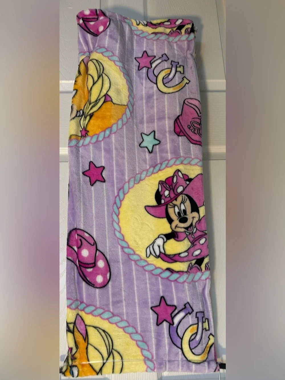 Minnie Mouse Blanket Cowgirl Pink 50x70” Purple Plush Throw New